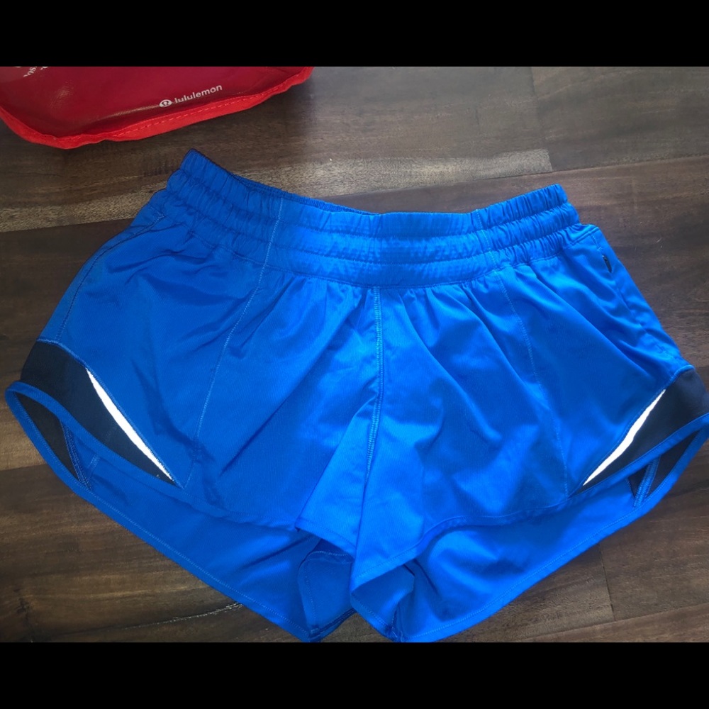 Lululemon Hotty Hot II Shorts New size 6